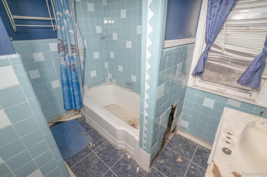 4336 Larchmont Street Detroit City MI 48204