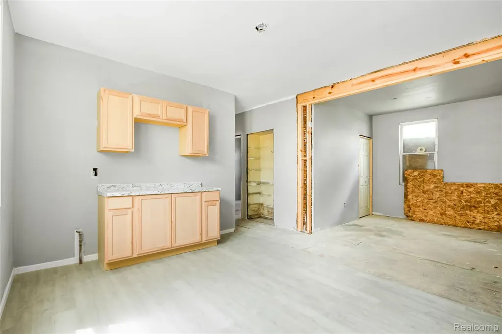 2980 Baldwin Street Detroit City MI 48214