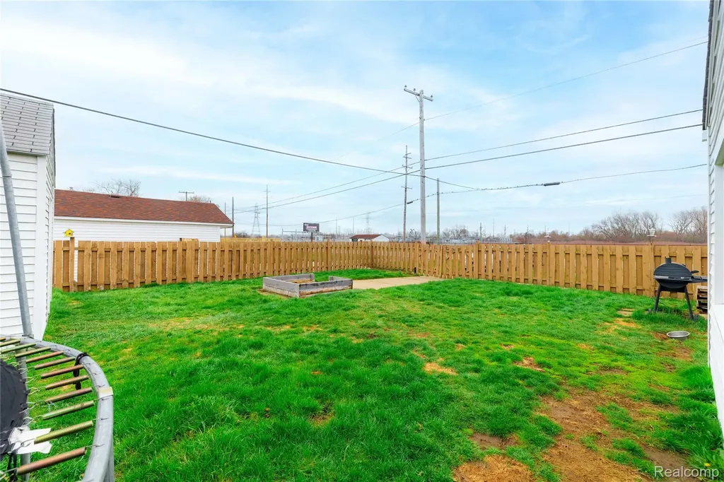4707 16th Street Wyandotte City MI 48192