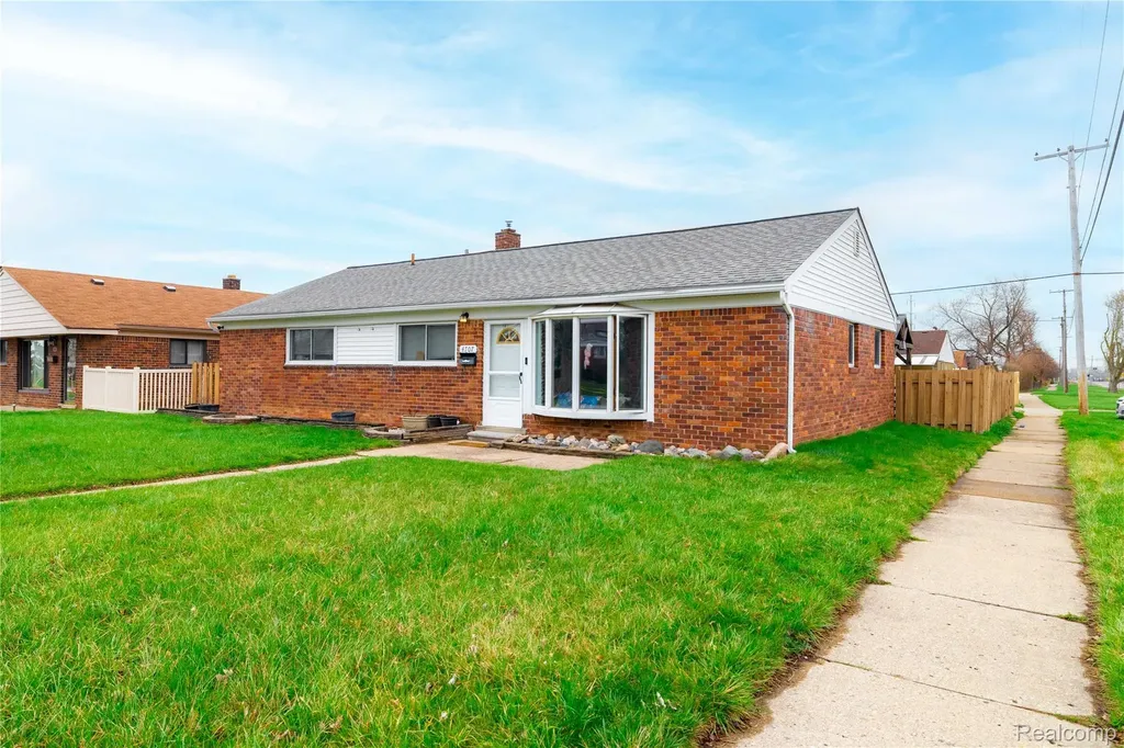 4707 16th Street Wyandotte City MI 48192