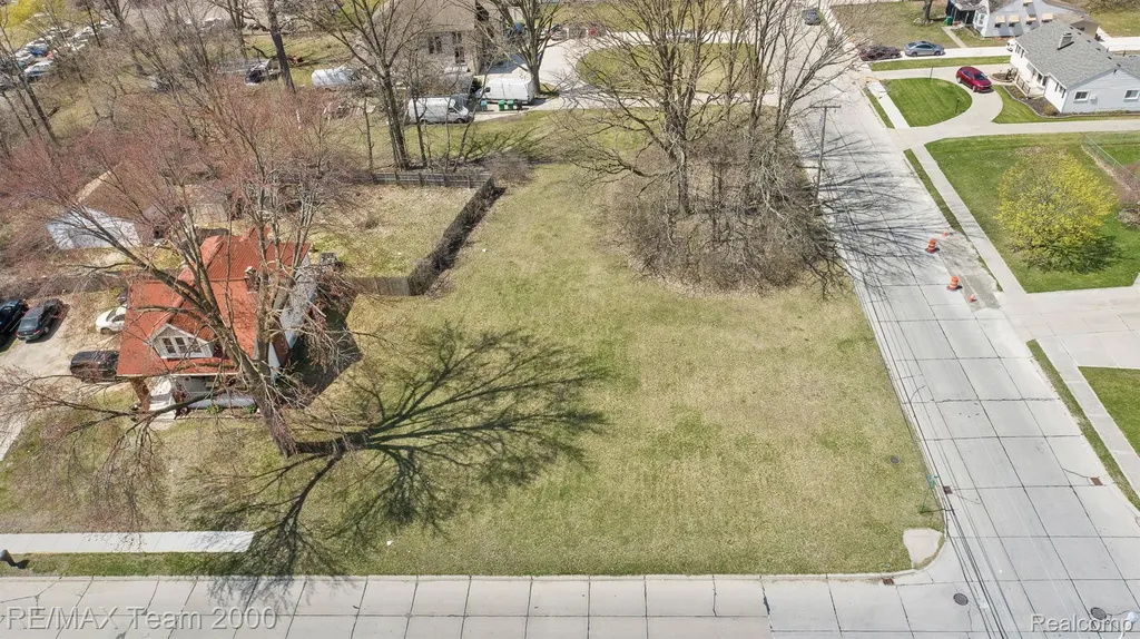 5689 Brandt Street Garden City City MI 48135