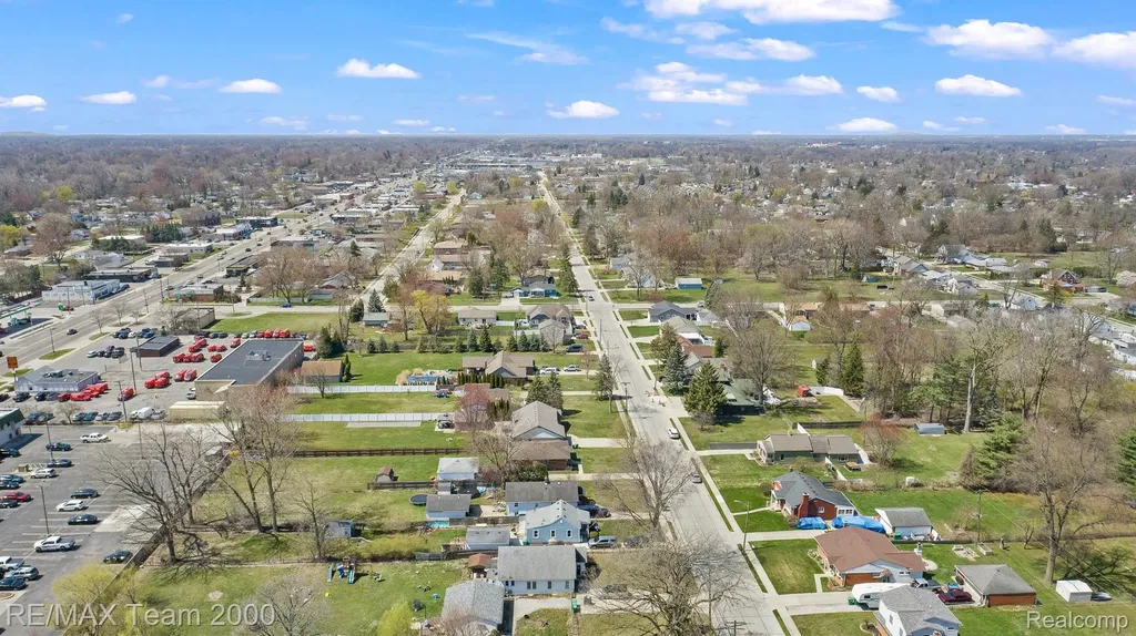 5689 Brandt Street Garden City City MI 48135