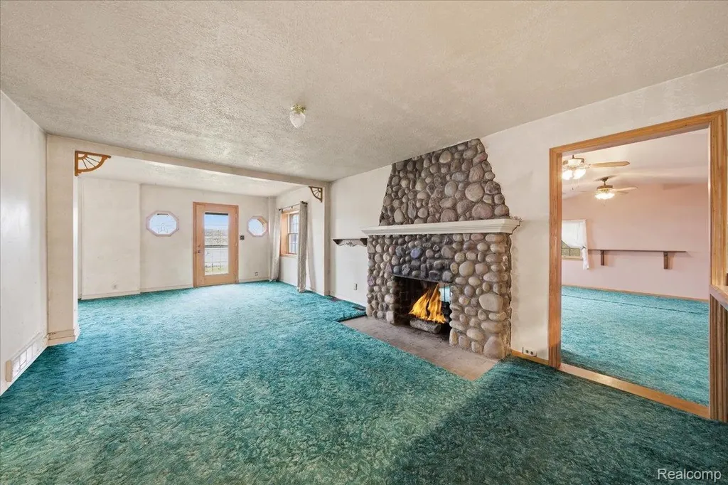 5896 Silver Birch Road Hadley Township MI 48462
