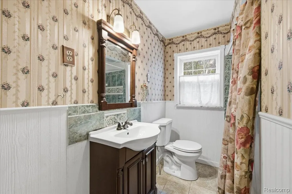 5896 Silver Birch Road Hadley Township MI 48462