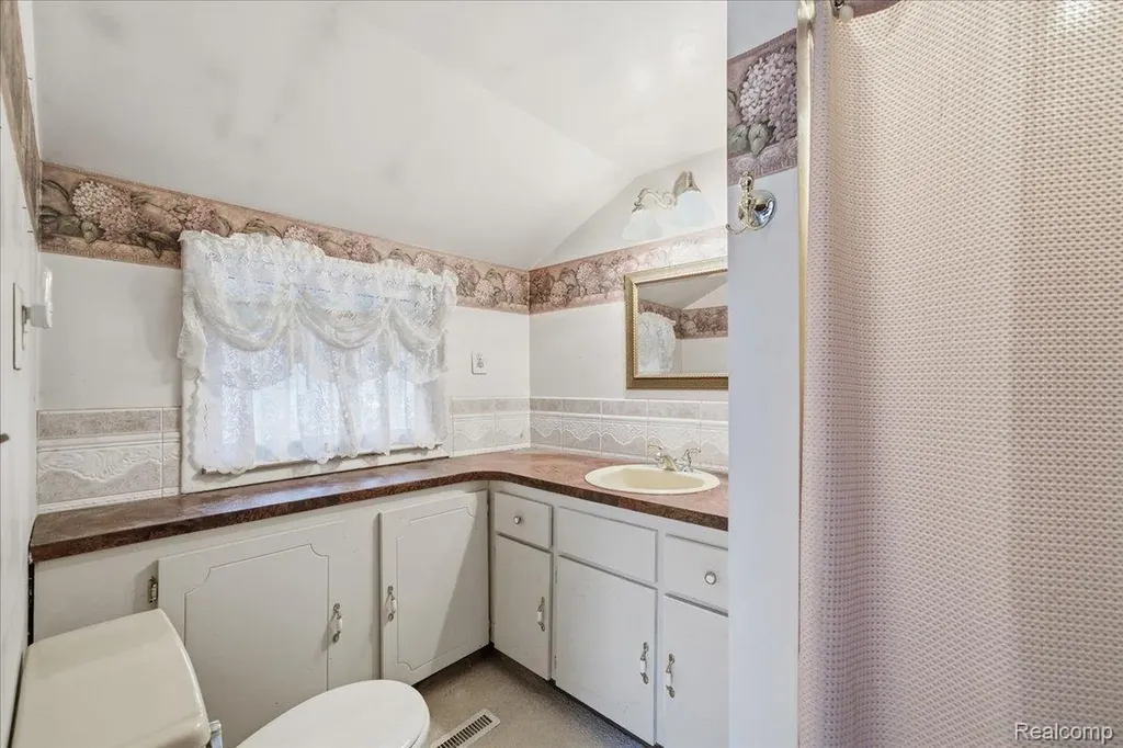 5896 Silver Birch Road Hadley Township MI 48462