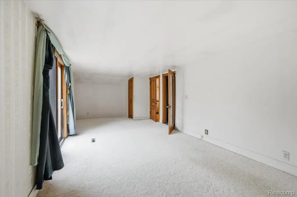 5896 Silver Birch Road Hadley Township MI 48462