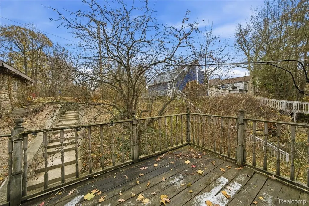 5896 Silver Birch Road Hadley Township MI 48462