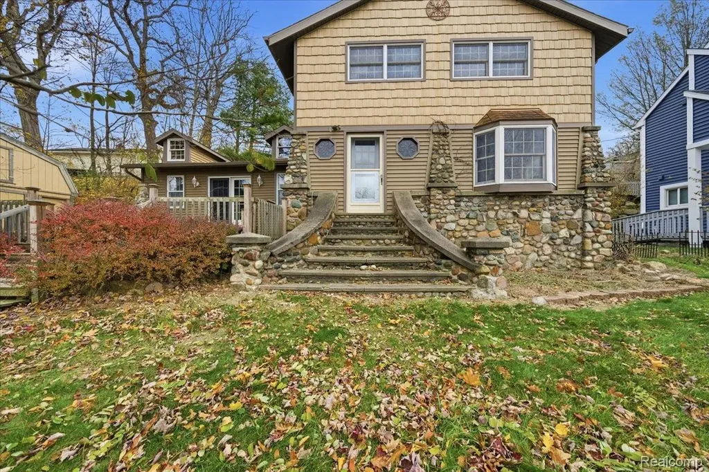 5896 Silver Birch Road Hadley Township MI 48462