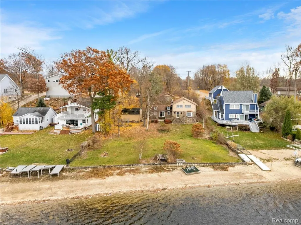 5896 Silver Birch Road Hadley Township MI 48462