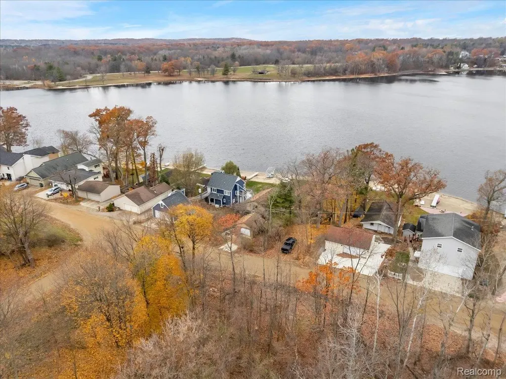 5896 Silver Birch Road Hadley Township MI 48462