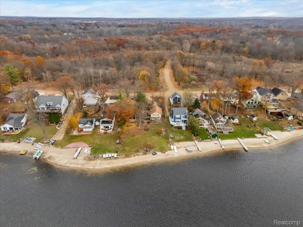 5896 Silver Birch Road Hadley Township MI 48462