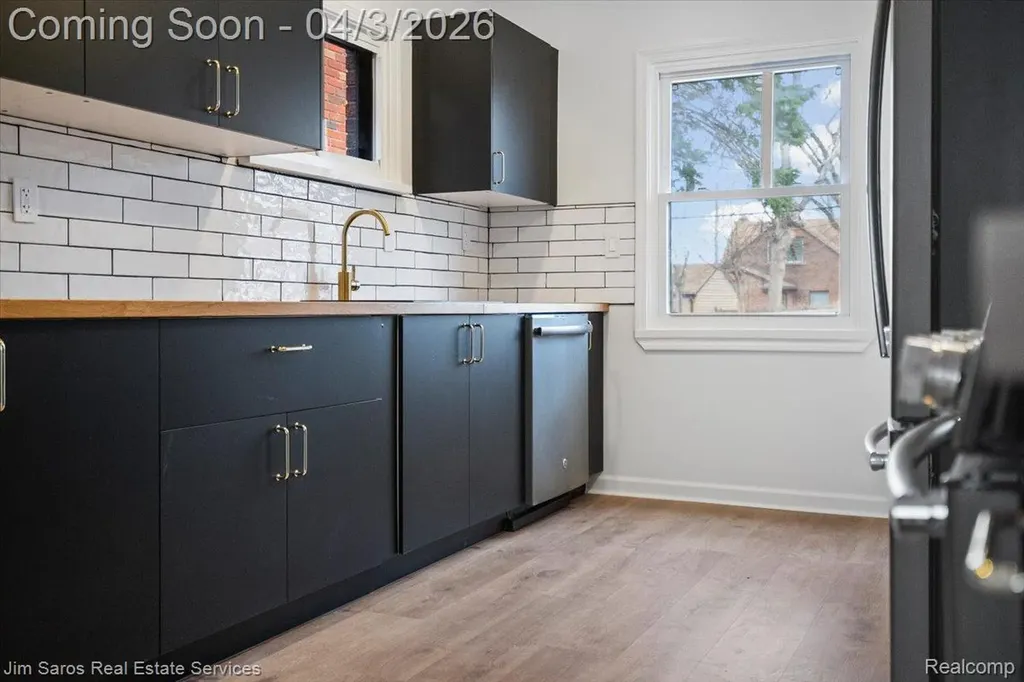5108 Grayton Street Detroit City MI 48224