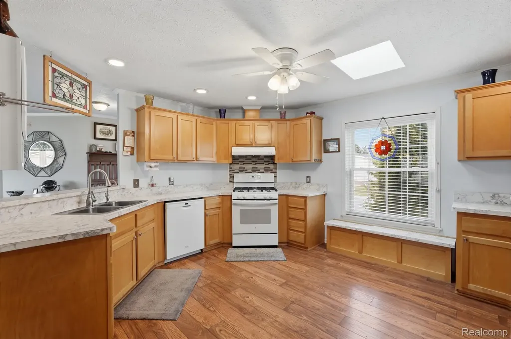 11186 Chestnut Hill Court Green Oak Township MI 48178