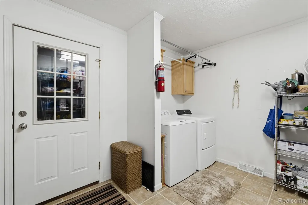 11186 Chestnut Hill Court Green Oak Township MI 48178