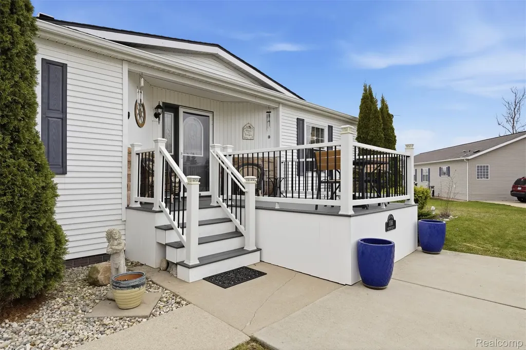11186 Chestnut Hill Court Green Oak Township MI 48178
