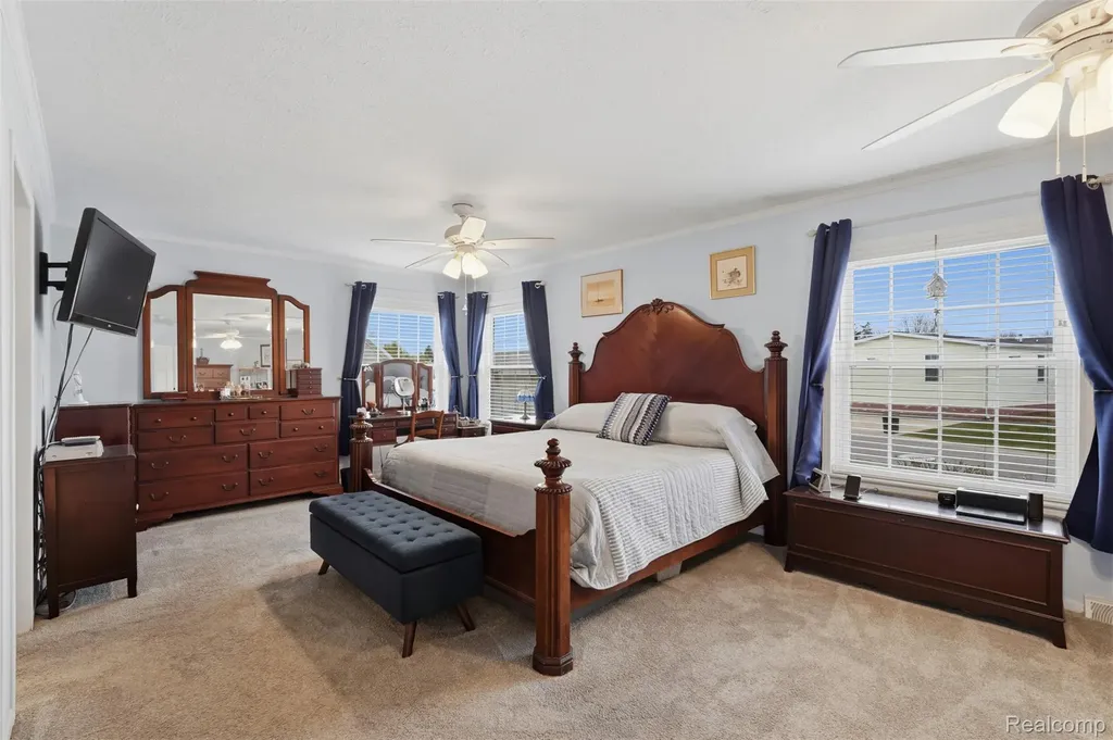 11186 Chestnut Hill Court Green Oak Township MI 48178