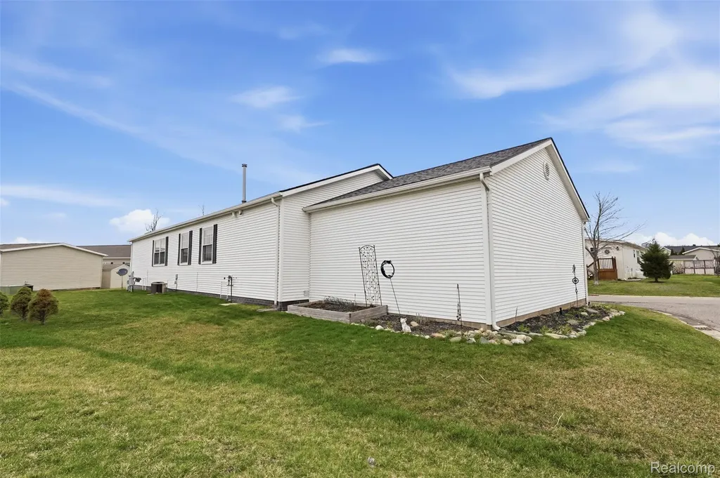 11186 Chestnut Hill Court Green Oak Township MI 48178