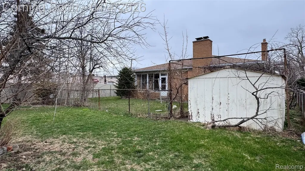 7117 N Evangeline Street Dearborn Heights City MI 48127