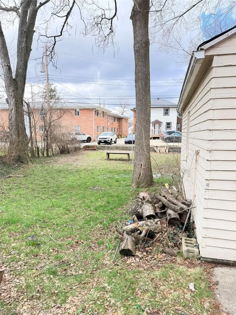 151 Kedzie Street East Lansing City MI 48823