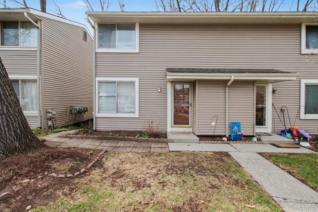 616 Rickett Road Brighton City MI 48116