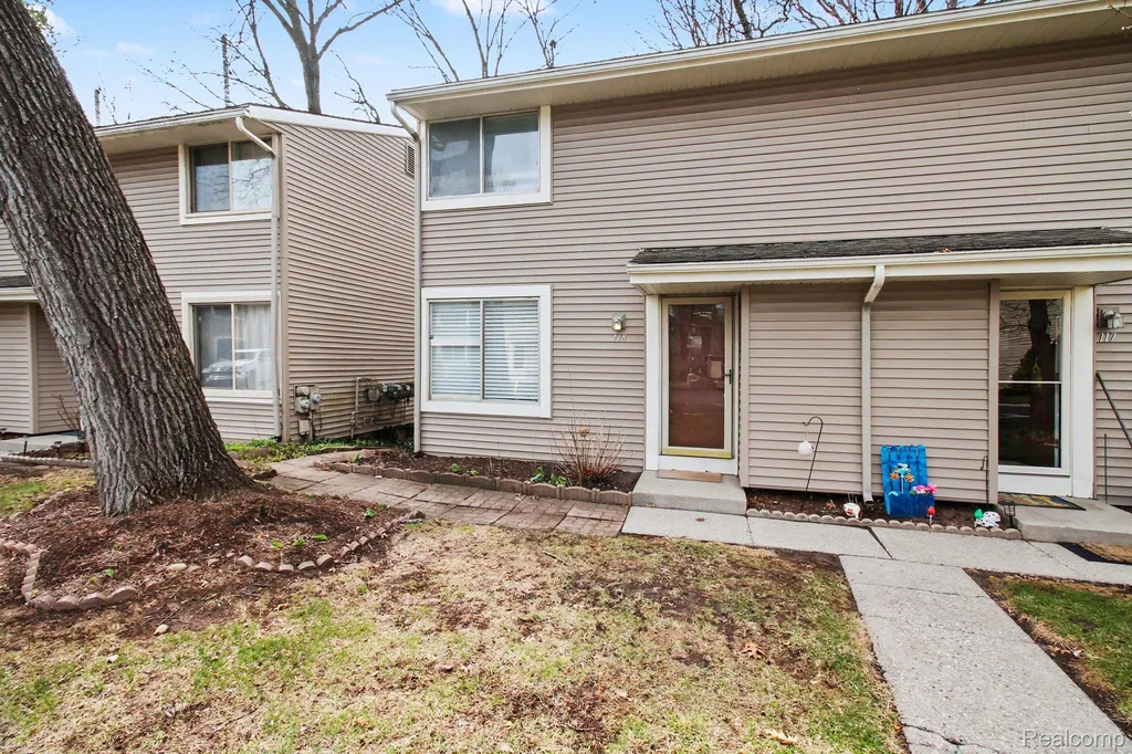 616 Rickett Road Brighton City MI 48116
