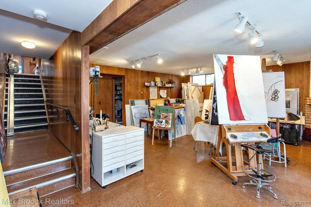 30875 Franklin Road Franklin Village MI 48025