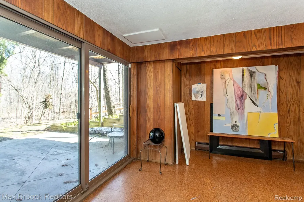 30875 Franklin Road Franklin Village MI 48025