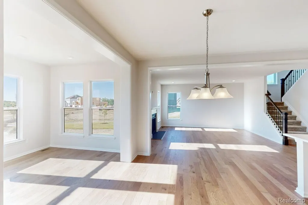 61887 Hevel Lane Washington Township MI 48094