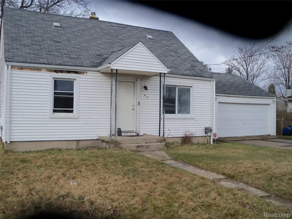413 E Hemphill Road Flint City MI 48507