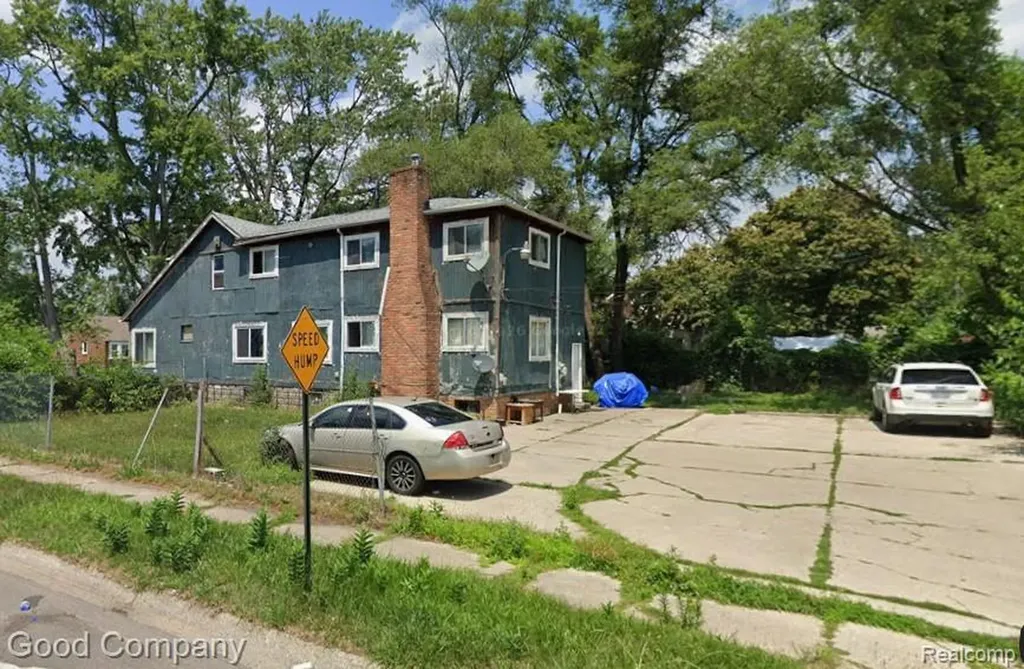 16508 Strathmoor Street Detroit City MI 48235