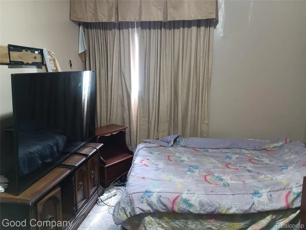 16508 Strathmoor Street Detroit City MI 48235