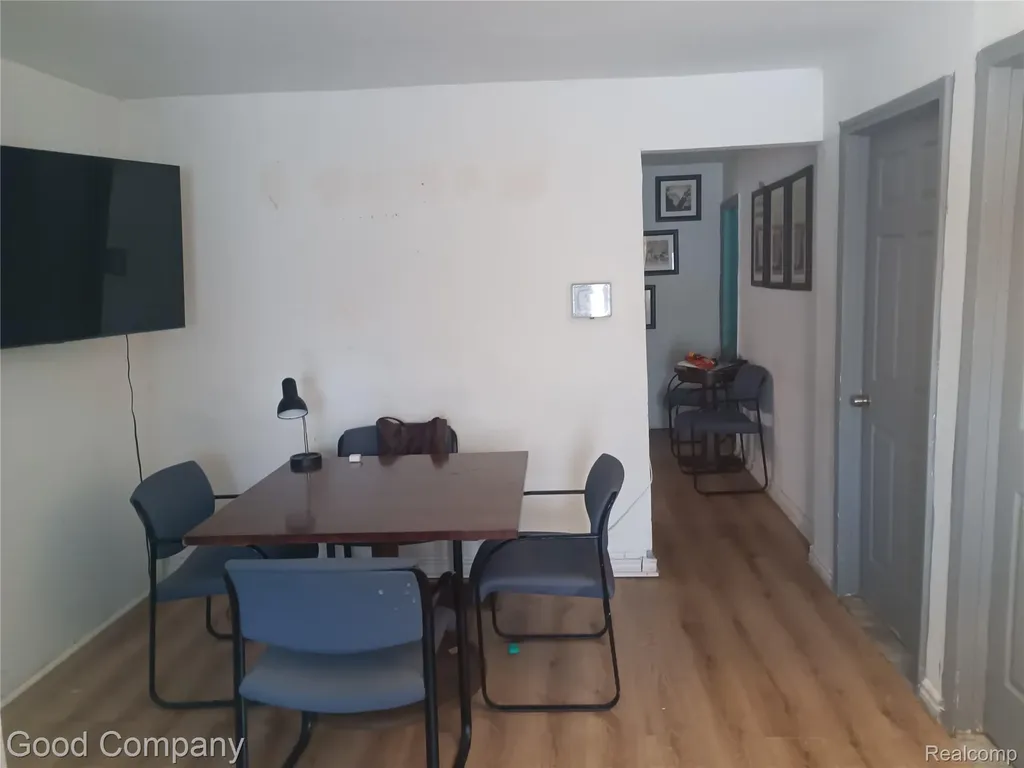 16508 Strathmoor Street Detroit City MI 48235