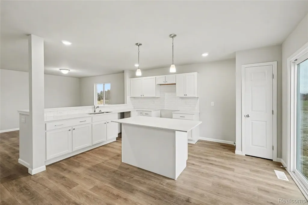 12521 Sharp Road Fenton Charter Township MI 48451