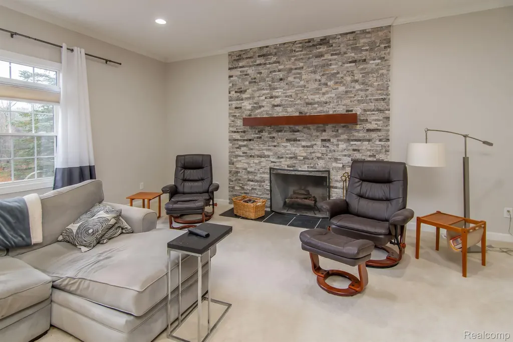 4090 Perryville Road Groveland Township MI 48462