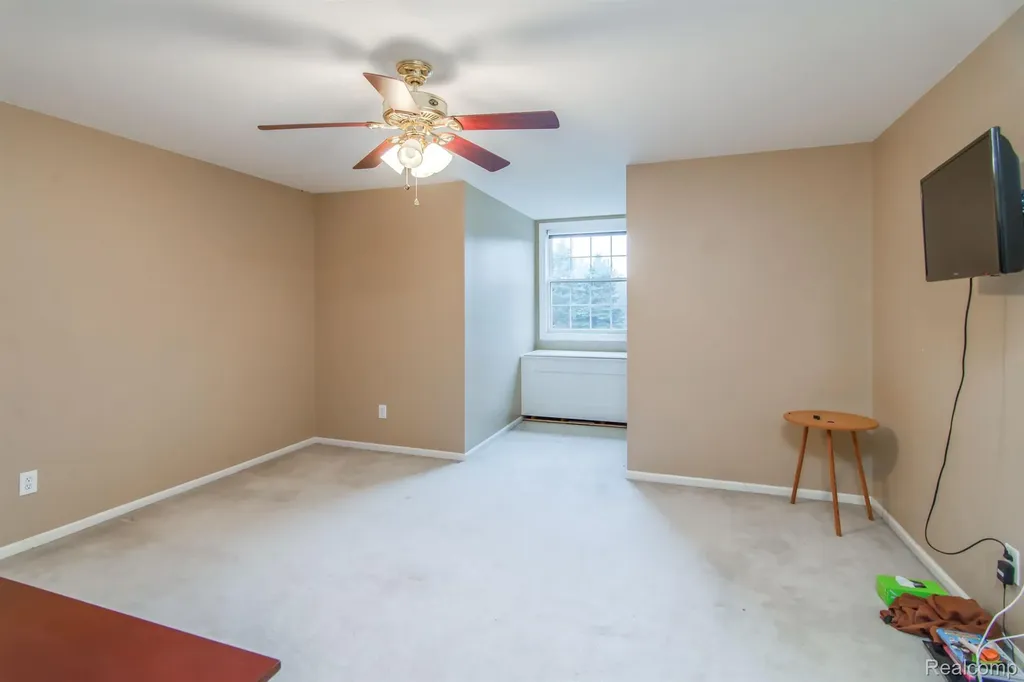 4090 Perryville Road Groveland Township MI 48462