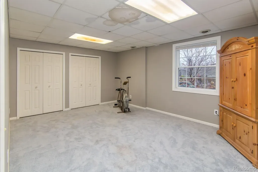 4090 Perryville Road Groveland Township MI 48462