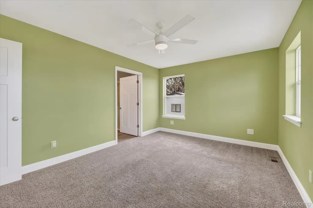 14131 Eastview Drive Fenton Charter Township MI 48430