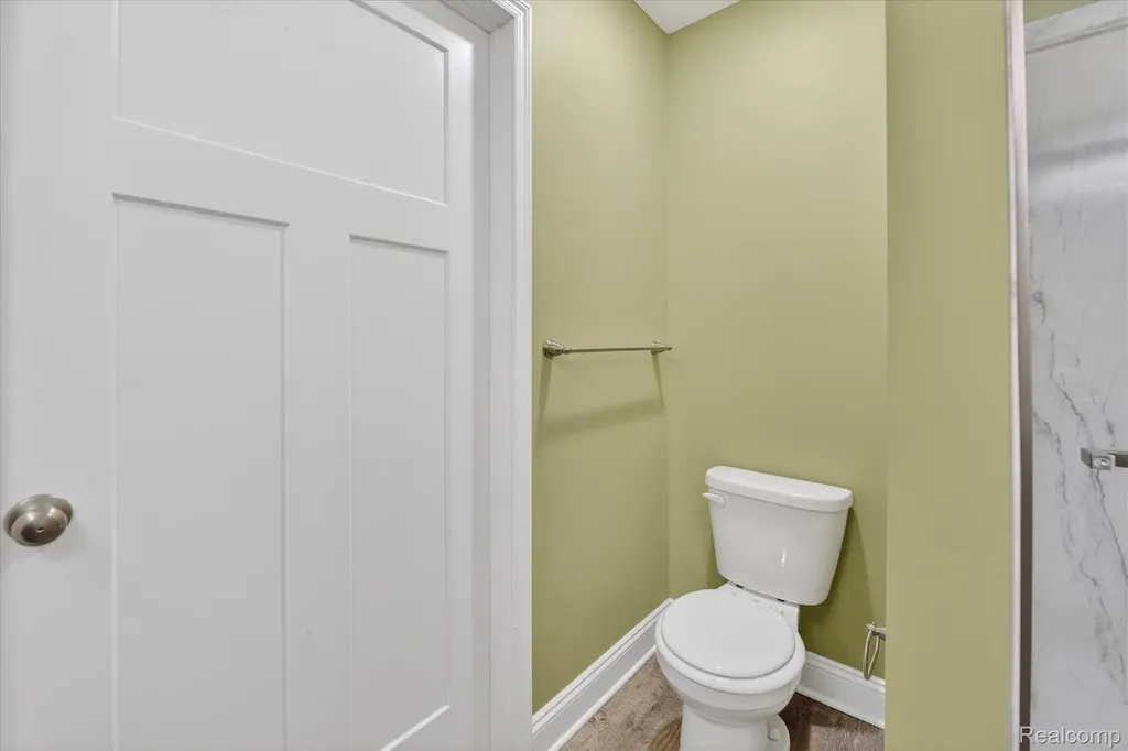 14131 Eastview Drive Fenton Charter Township MI 48430