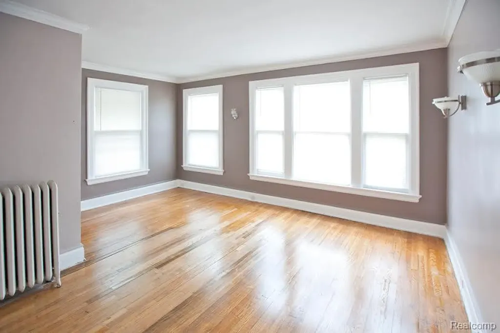 7880 Van Dyke Place Detroit City MI 48214