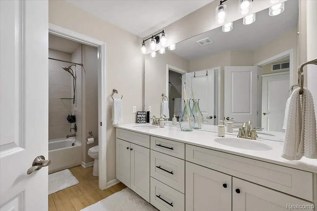 20942 Torbay Drive Northville City MI 48167