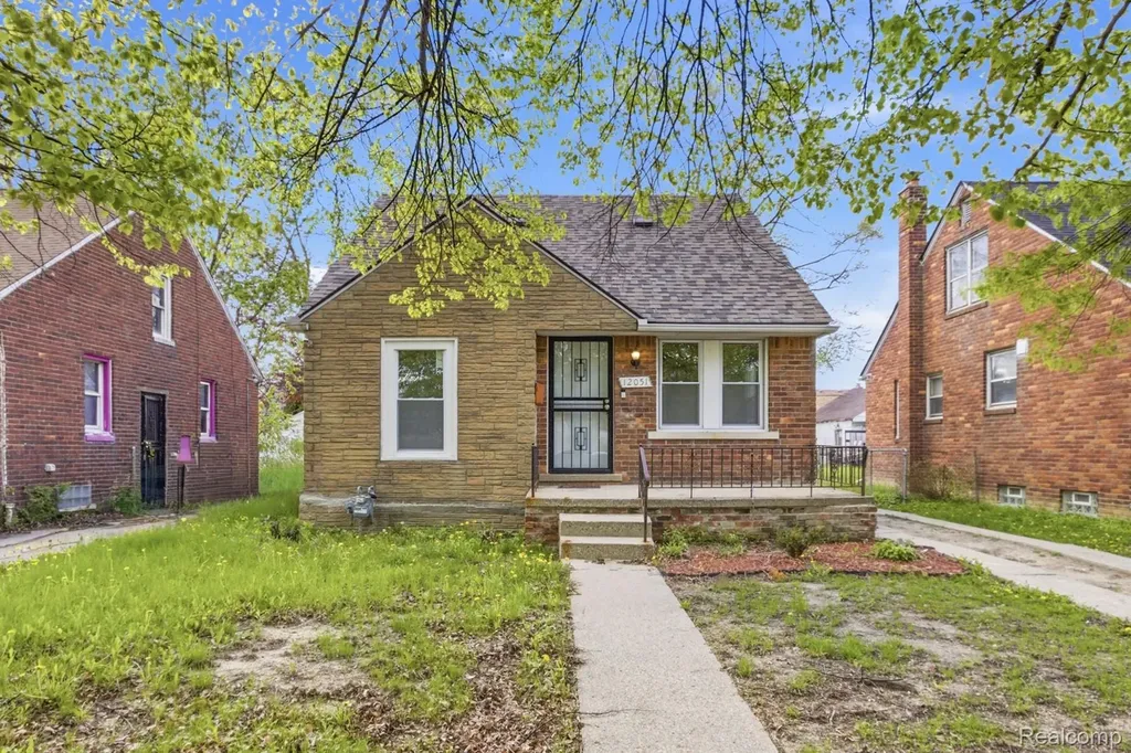 12051 Wayburn Street Detroit City MI 48224