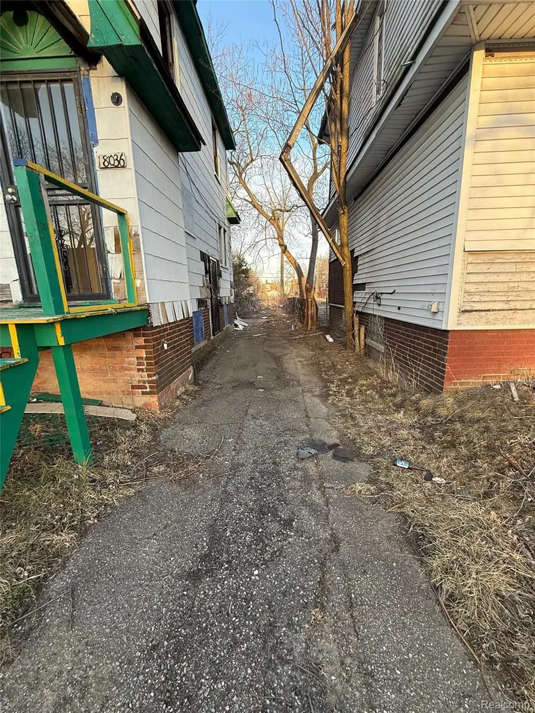 18036 Joann Street Detroit City MI 48205