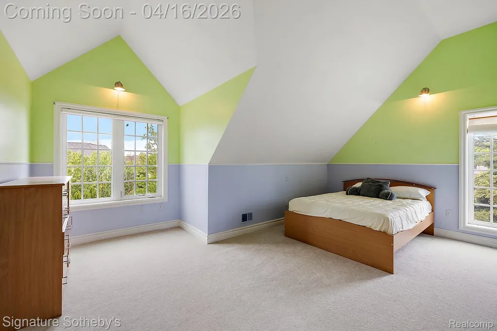 10611 Lighthouse Point Green Oak Township MI 48178