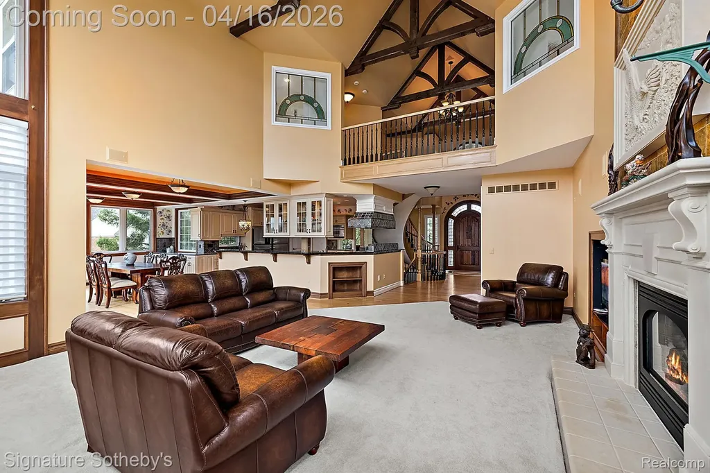 10611 Lighthouse Point Green Oak Township MI 48178