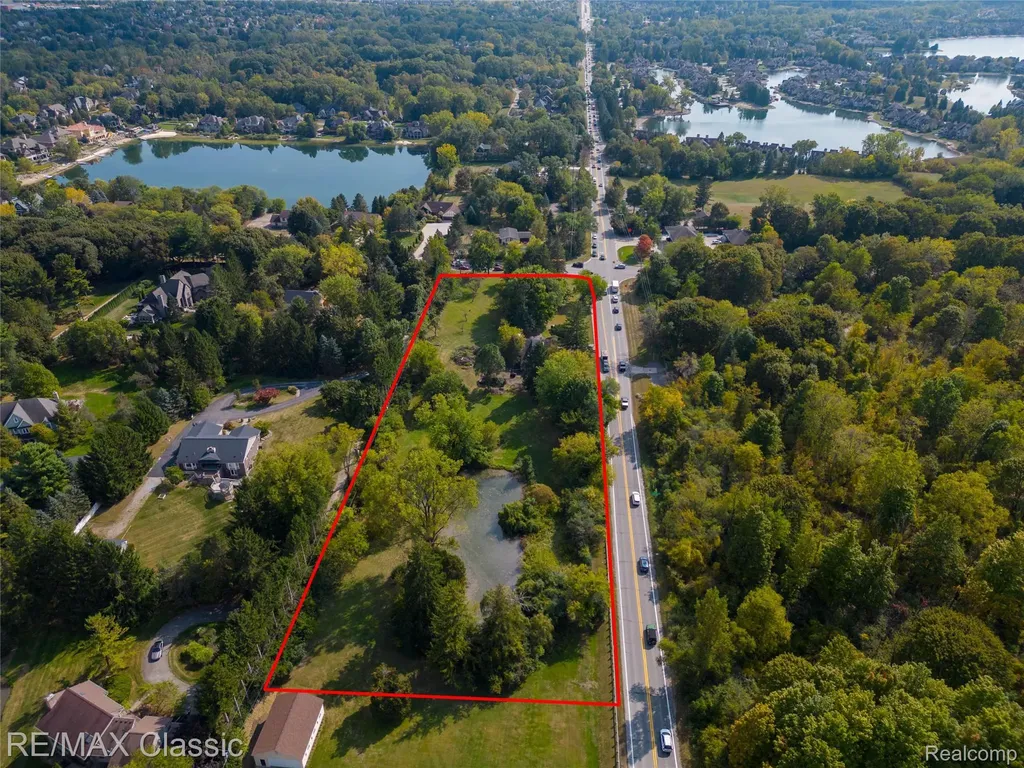 19150 Beck Road Northville Township MI 48167