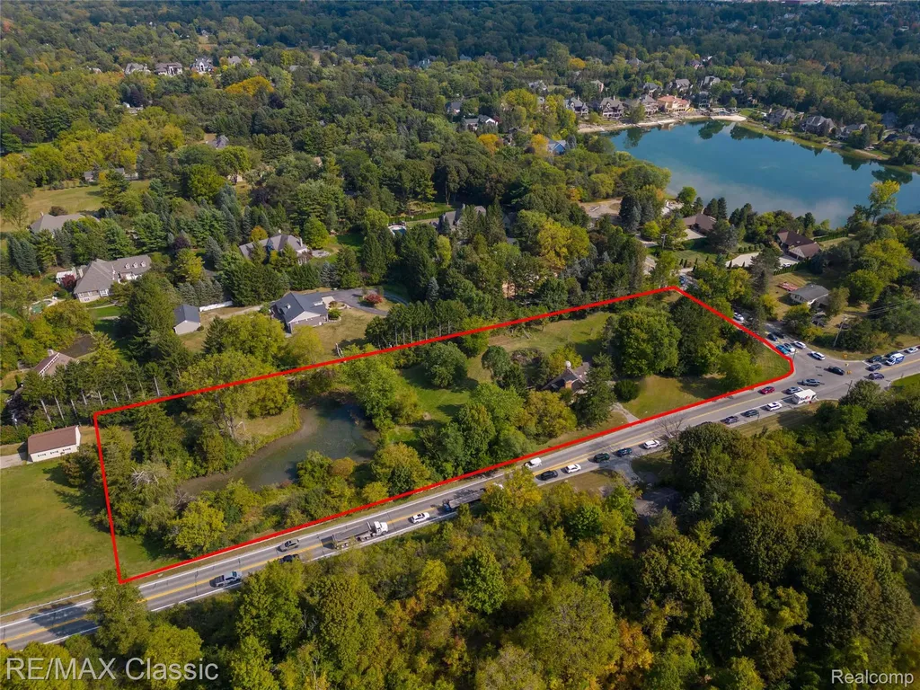 19150 Beck Road Northville Township MI 48167