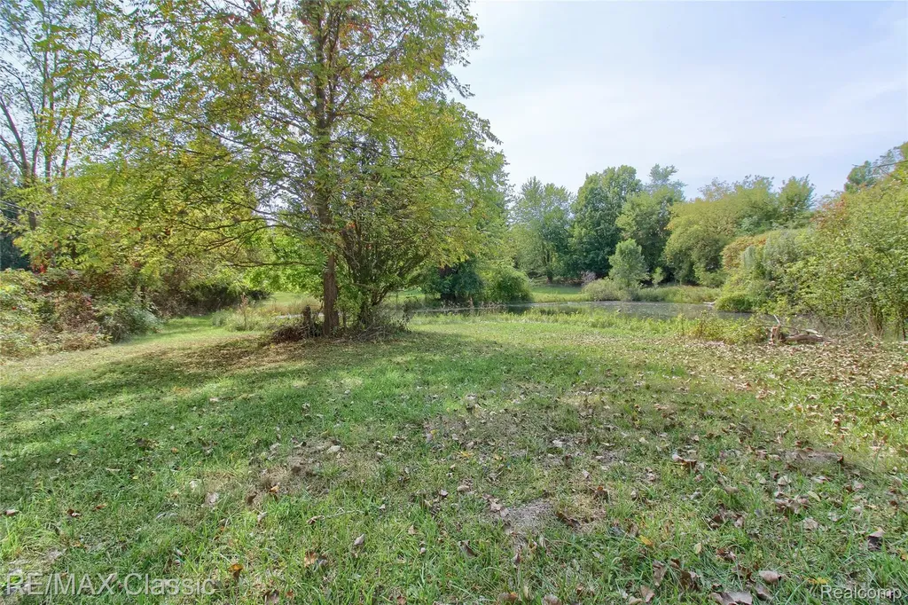 19150 Beck Road Northville Township MI 48167