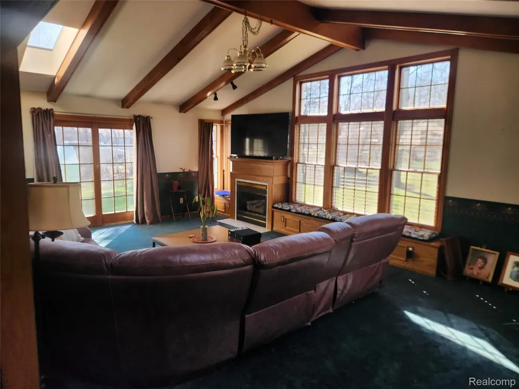 6103 Trenton Drive Flint Charter Township MI 48532