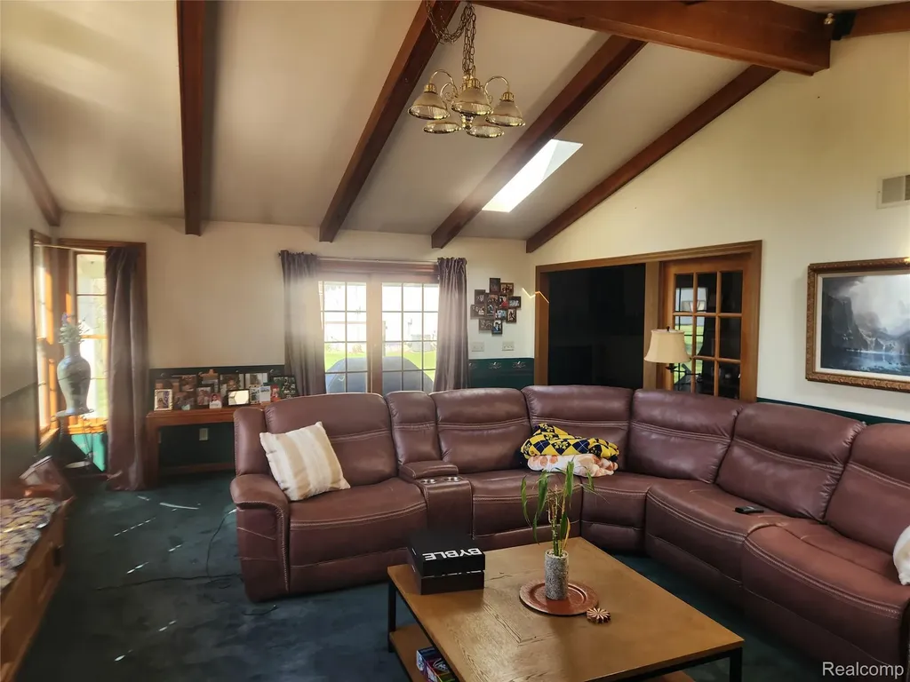 6103 Trenton Drive Flint Charter Township MI 48532