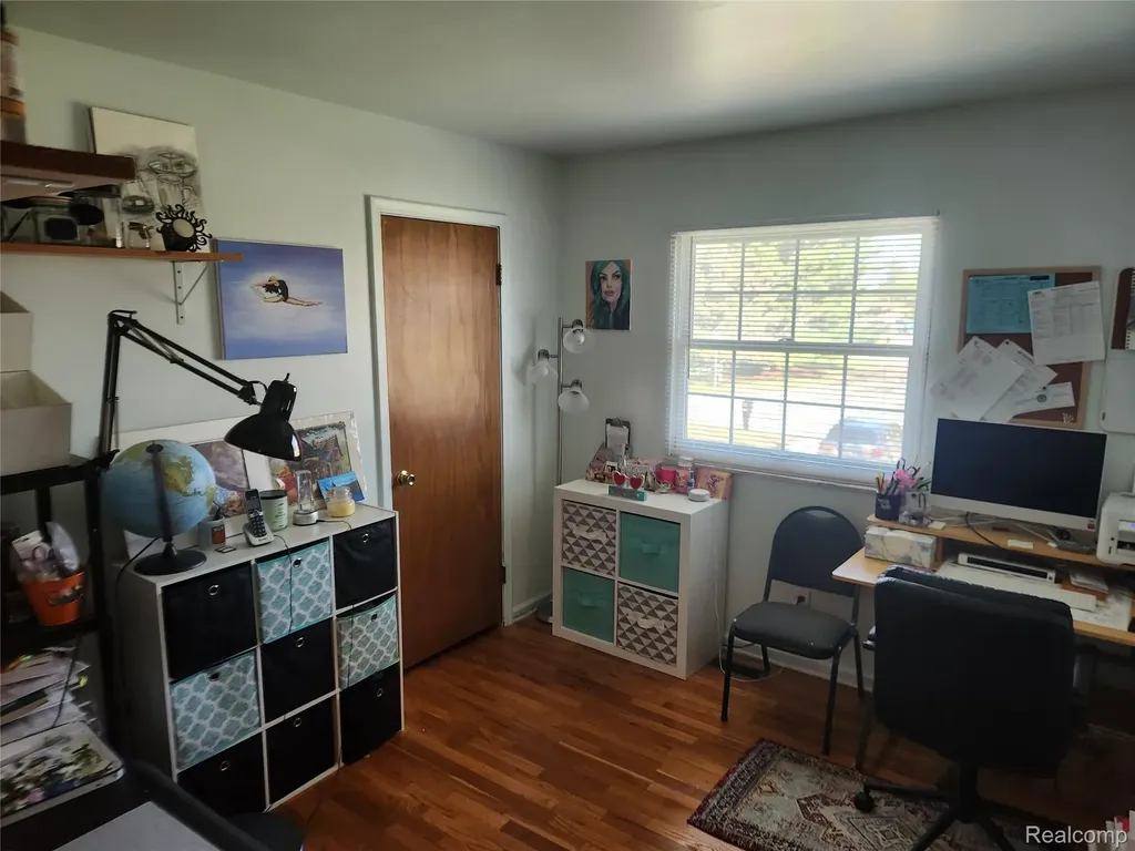 6103 Trenton Drive Flint Charter Township MI 48532